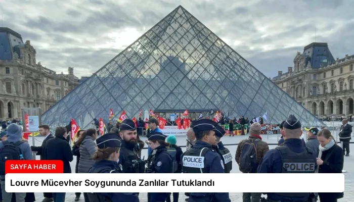 Louvre Mücevher Soygununda Zanlılar Tutuklandı