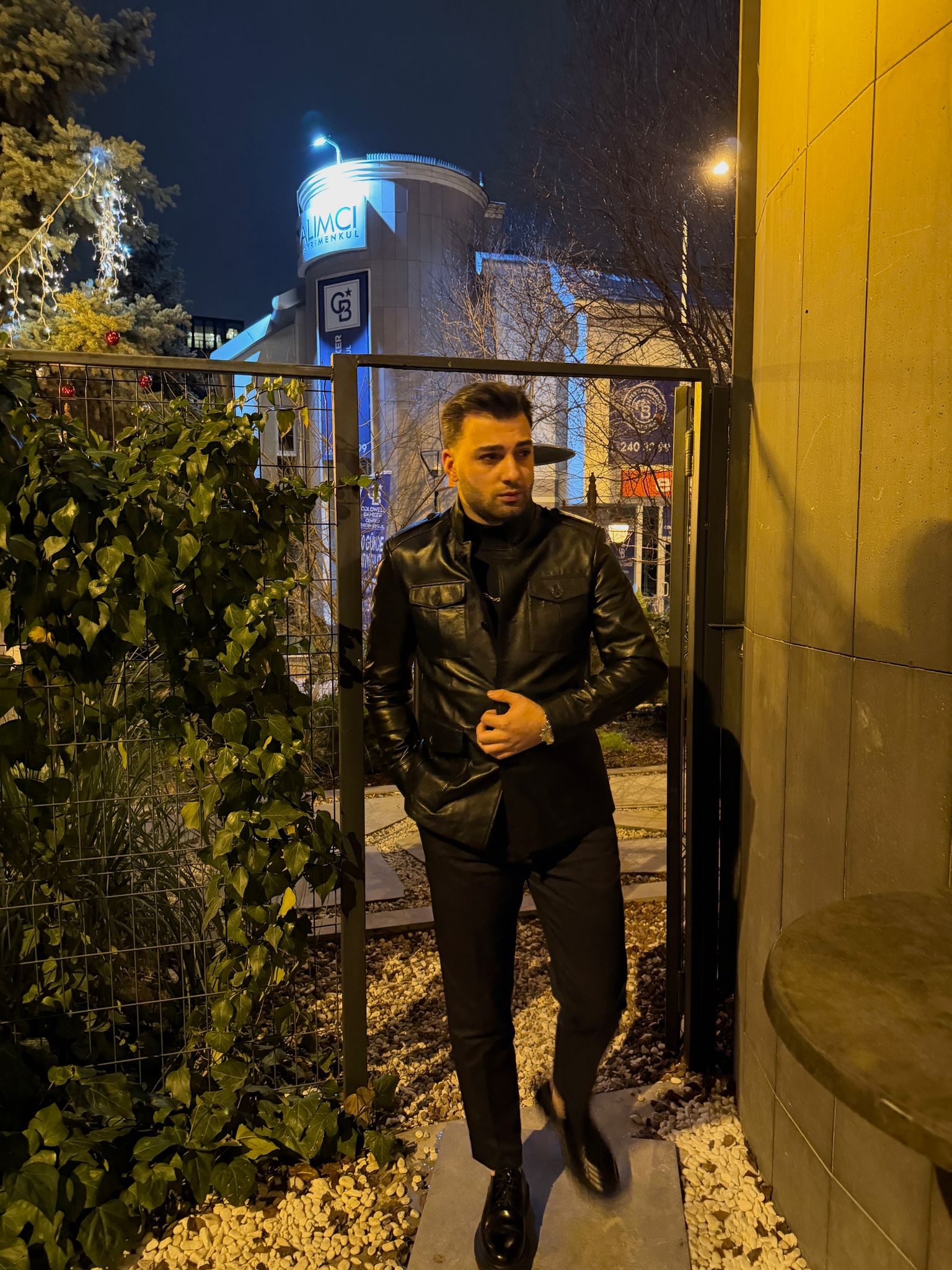 Eren Akaslan Yeni Yaşında Stratejik Hedeflerini Açıkladı: Dijital Dünyada Büyüme Hamlesi